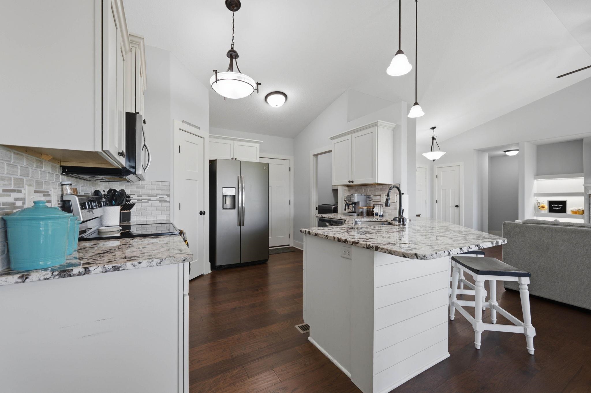 517 S Horseshoe Bend Property Photo 10