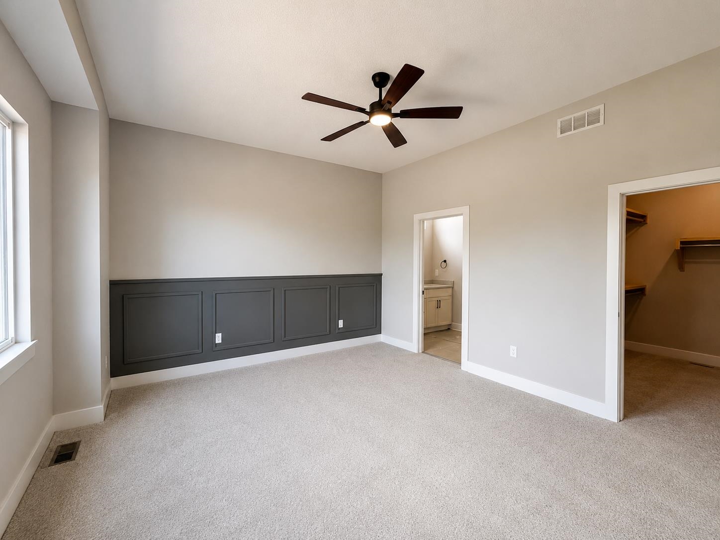 5754 N Edwards St. Property Photo 17