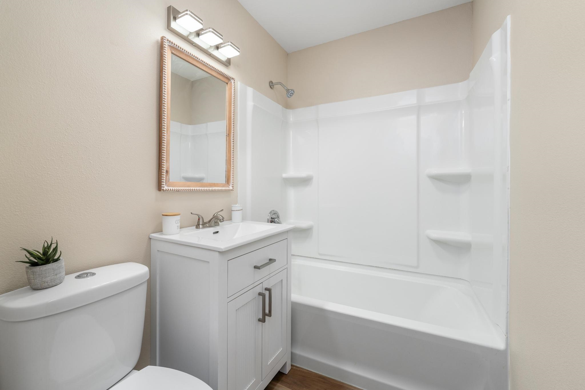 542 W Sunrise Dr Property Photo 16