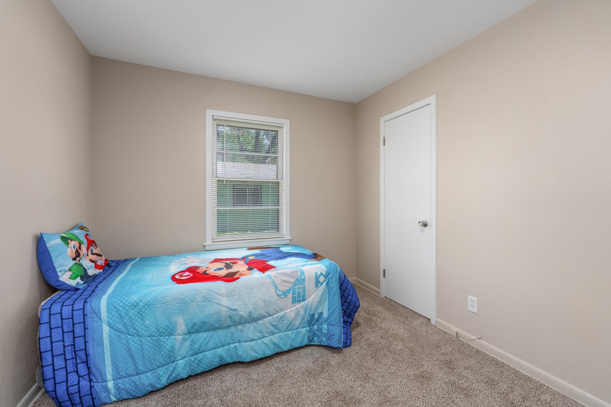 542 W Sunrise Dr Property Photo 18