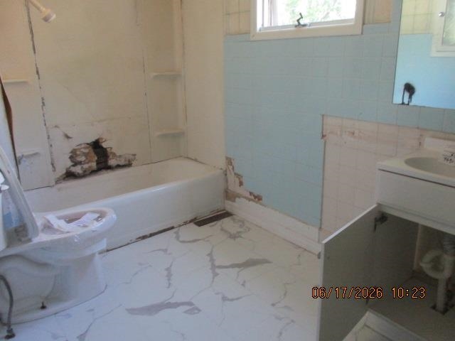 1400 Grand Ave Property Photo 12