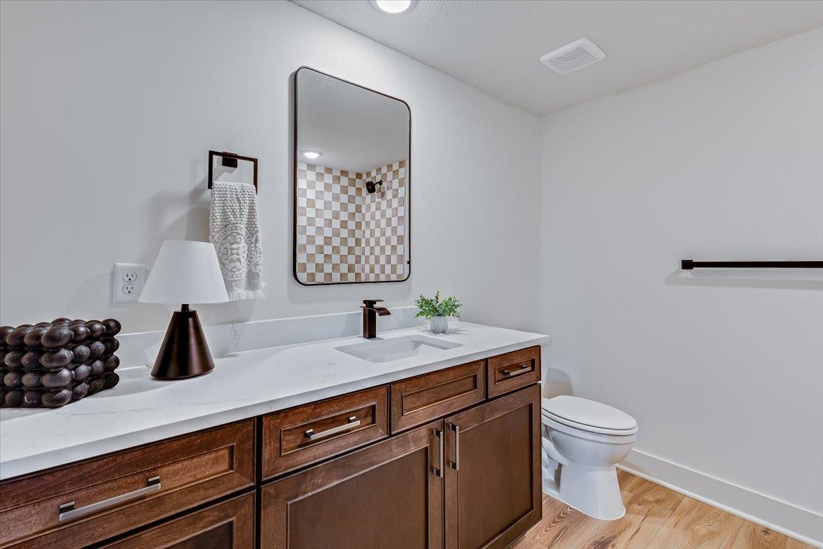 249 N Ciderbluff Ct. Property Photo 28