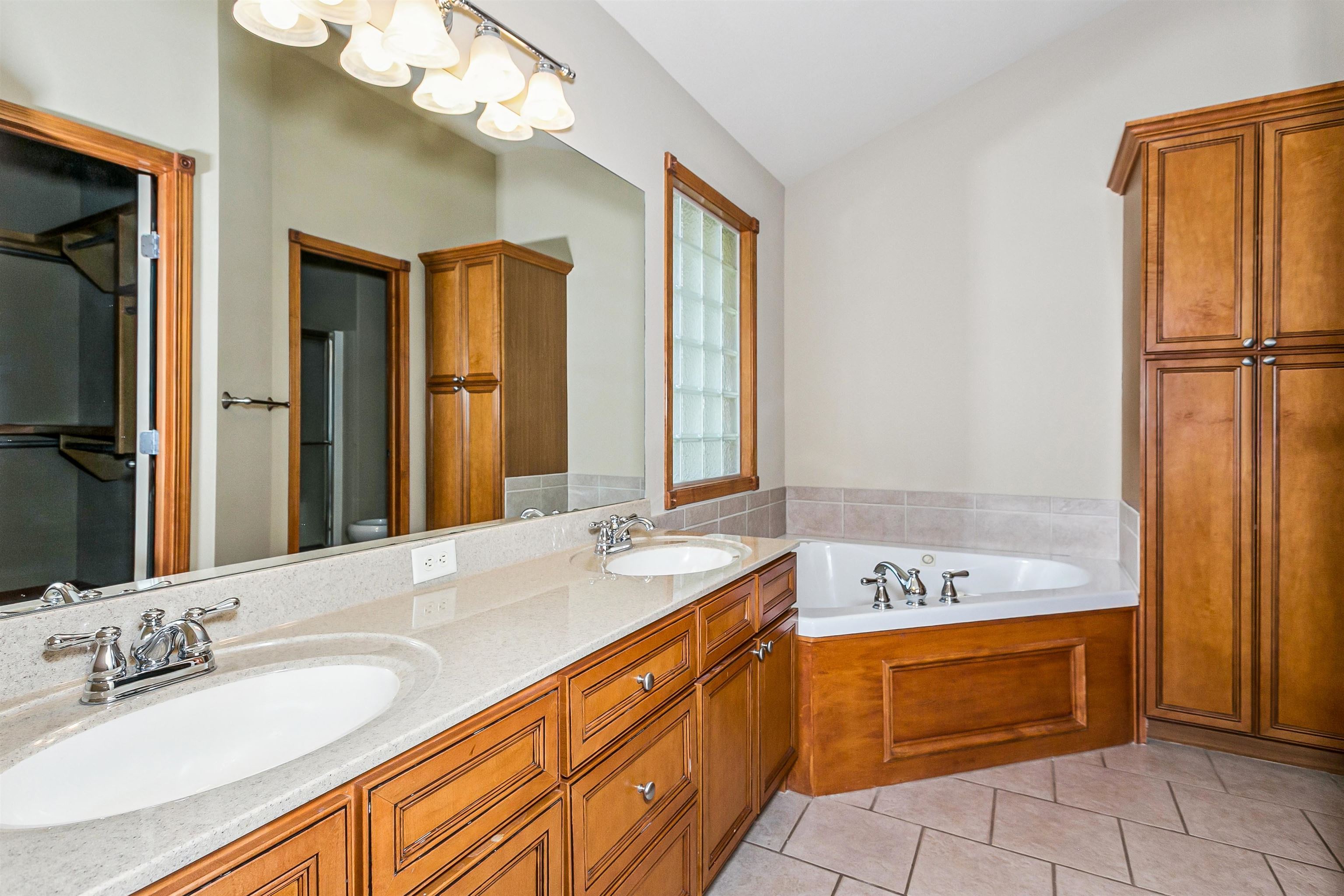 2006 S Horseback St Property Photo 15