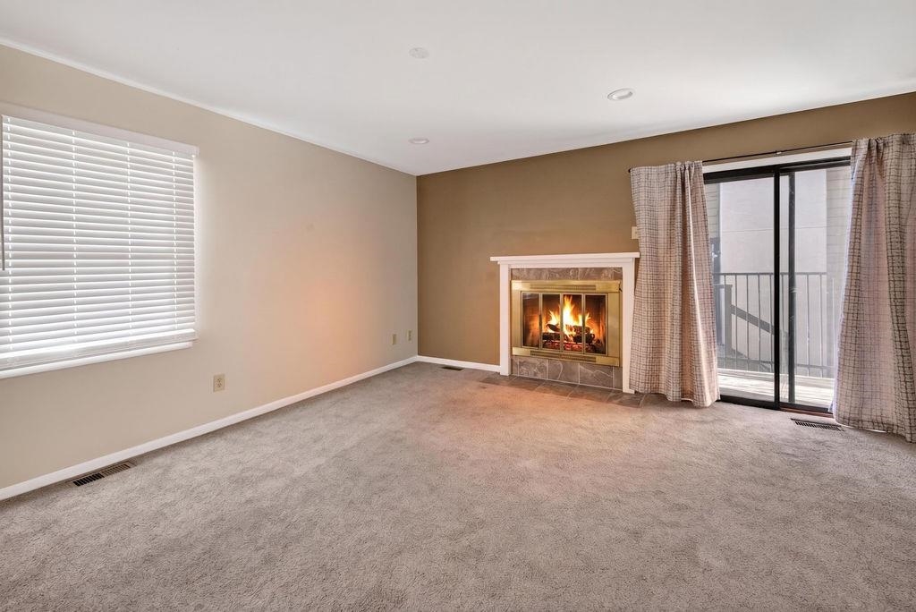 2405 S Capri Property Photo 6