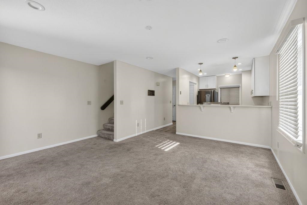 2405 S Capri Property Photo 7