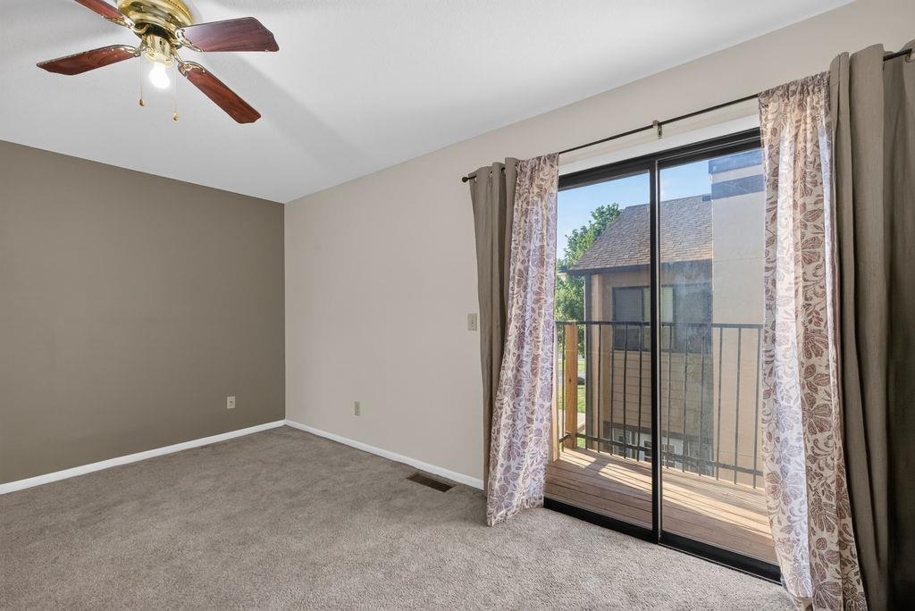 2405 S Capri Property Photo 17