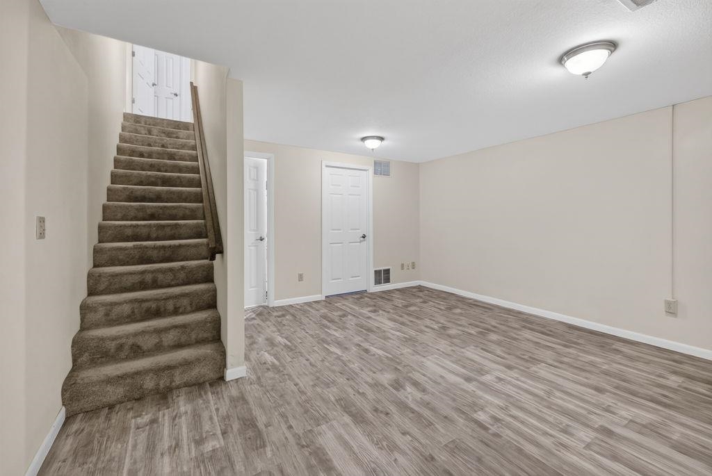 2405 S Capri Property Photo 19