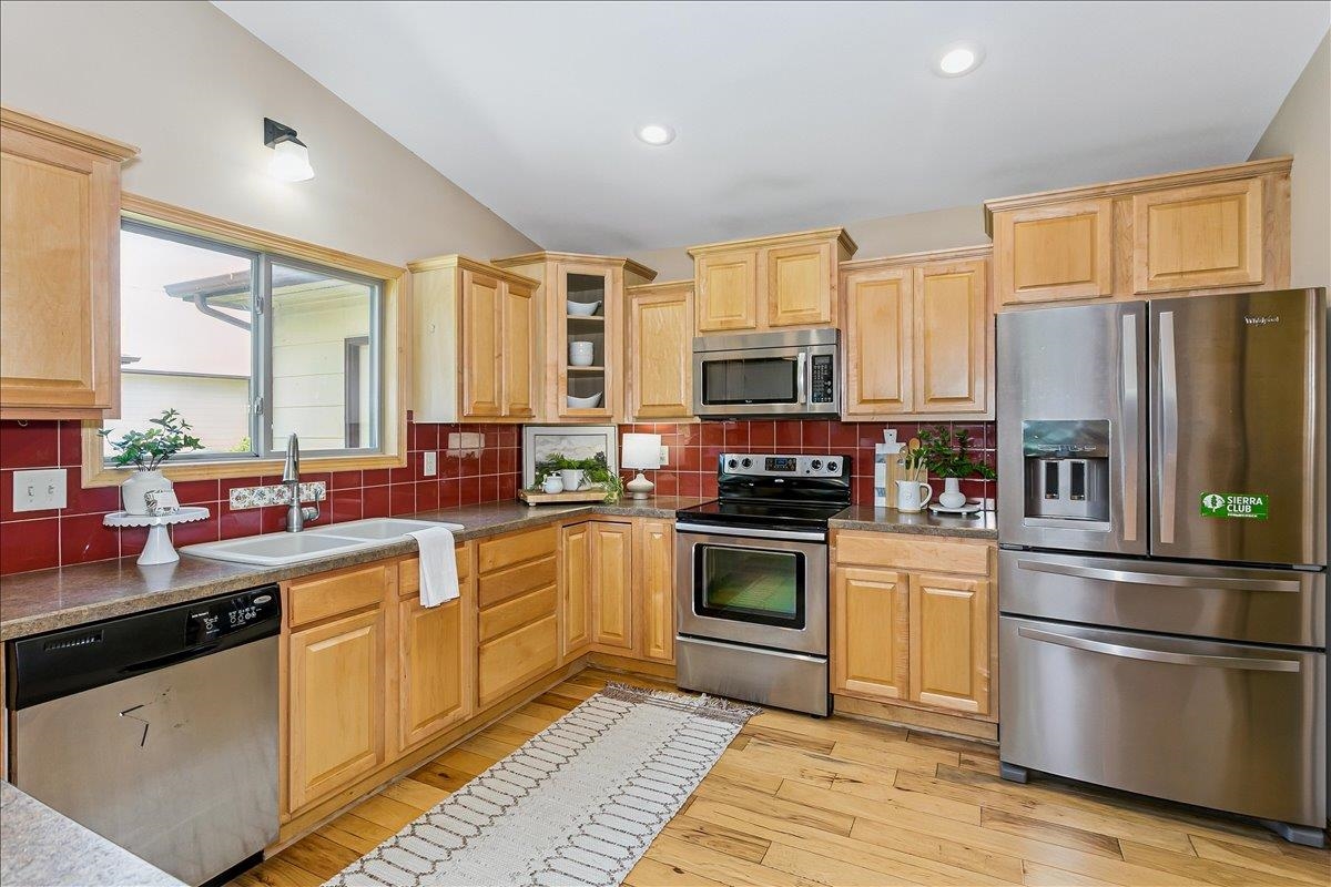 1213 N Hamilton Cir Property Photo 6