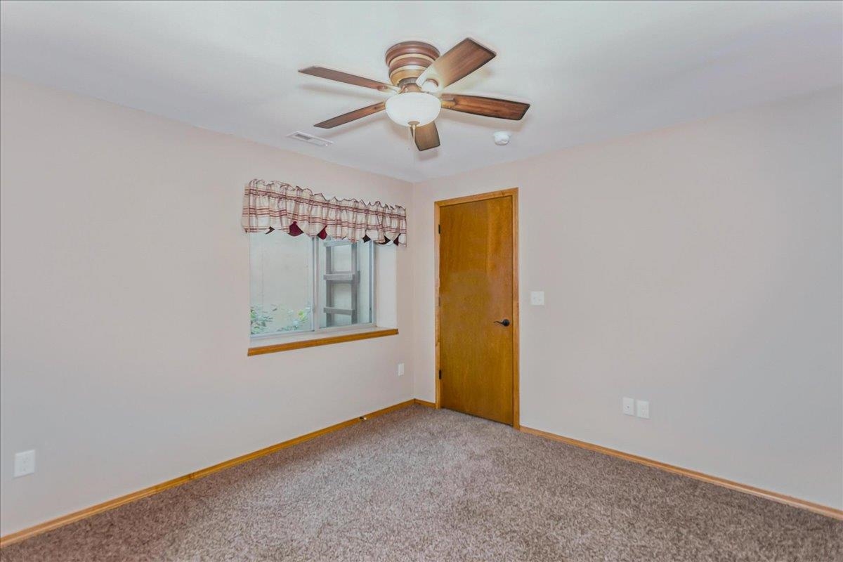 1213 N Hamilton Cir Property Photo 15
