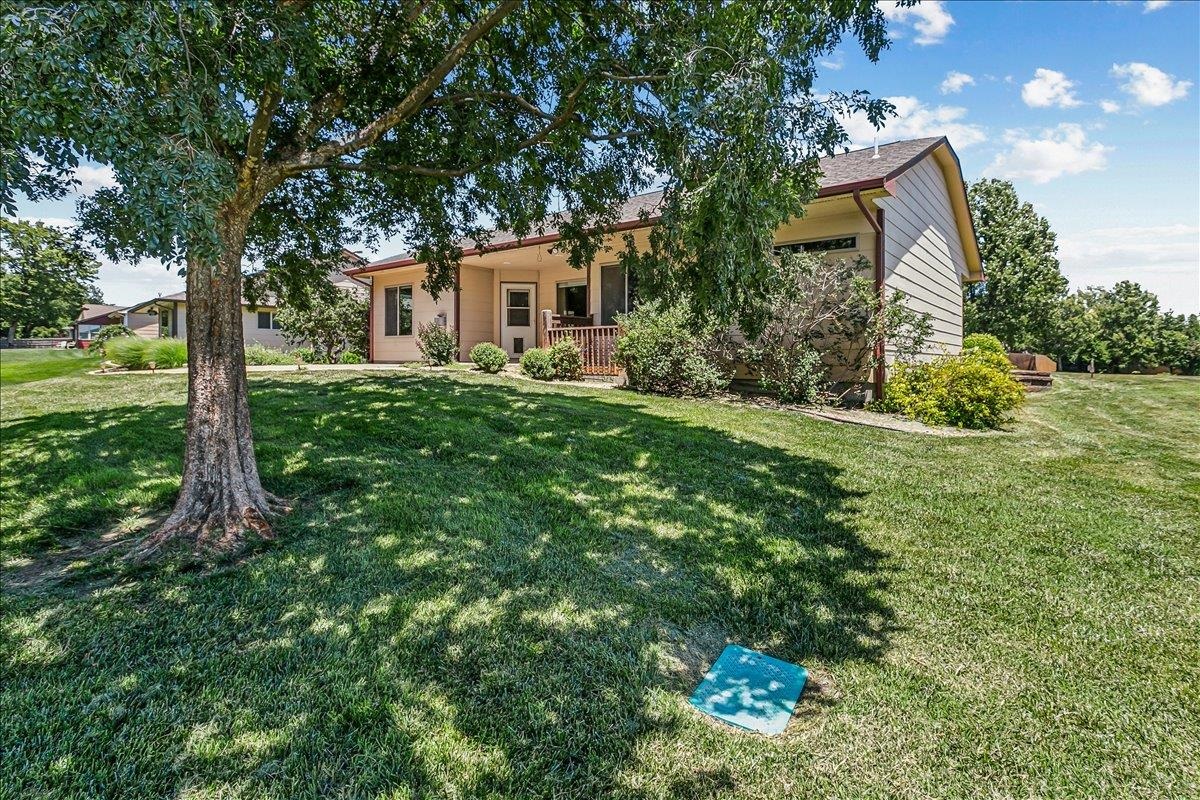 1213 N Hamilton Cir Property Photo 19