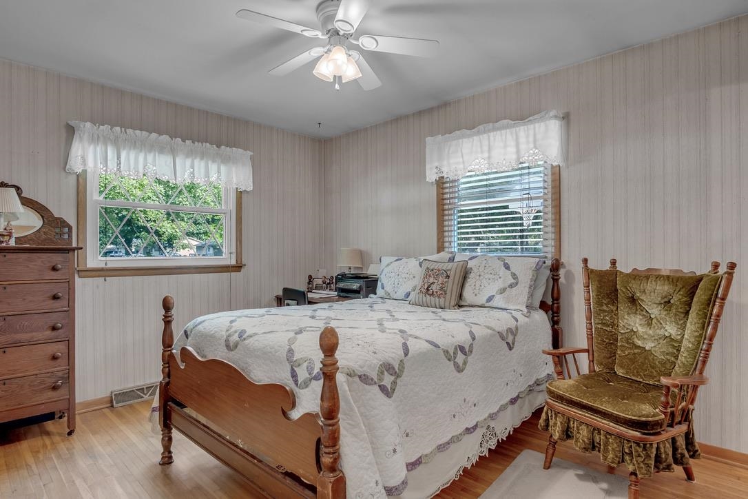 502 West Property Photo 18