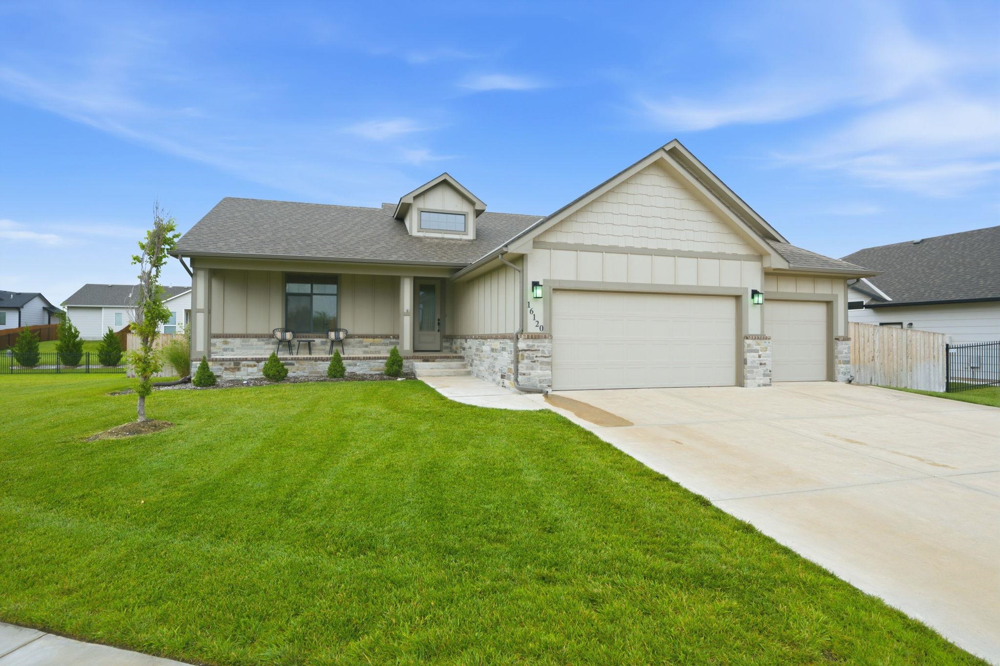 16120 W Sheriac St Property Photo 1