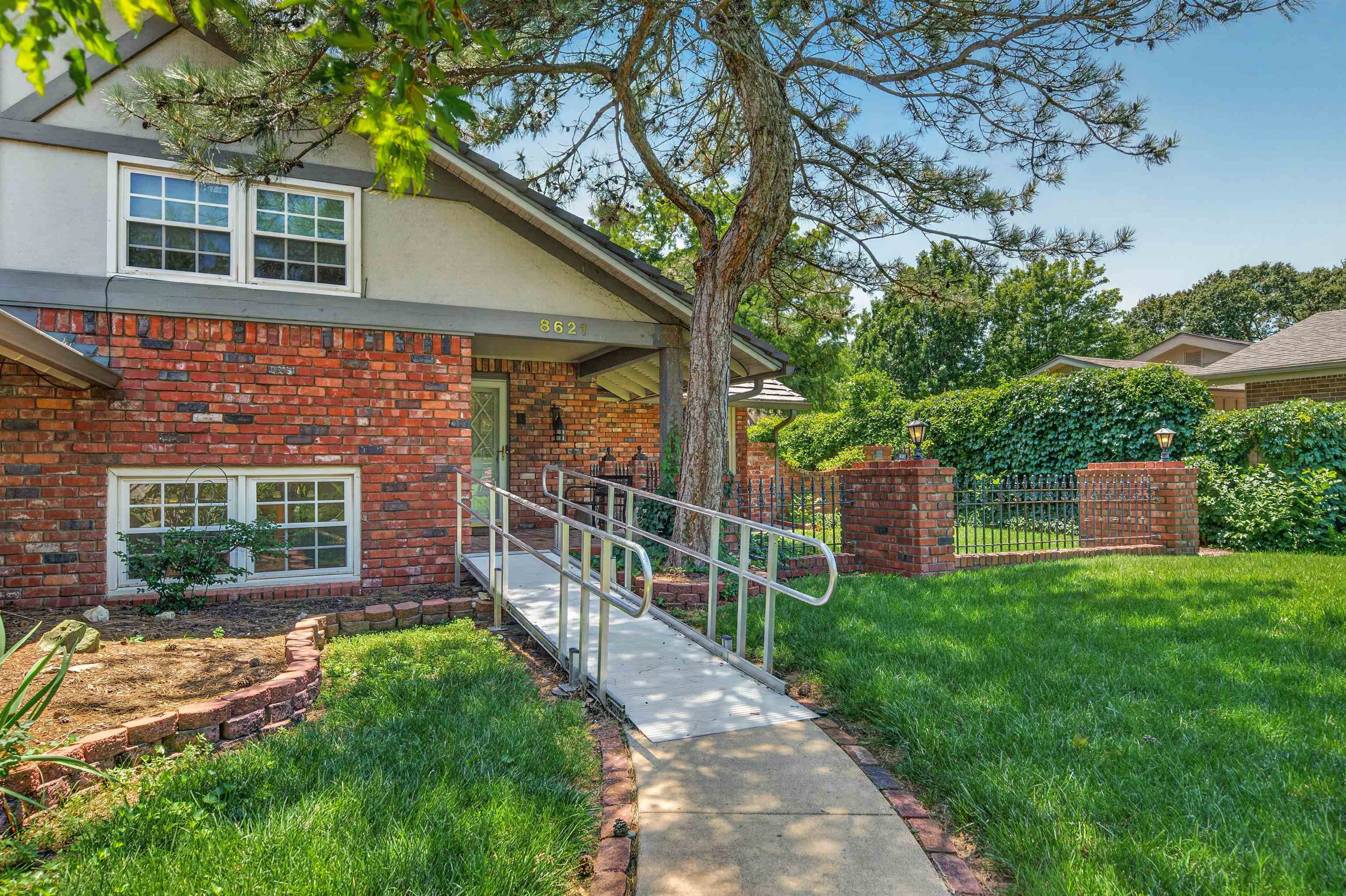 8621 E Tamarac St. Property Photo 33