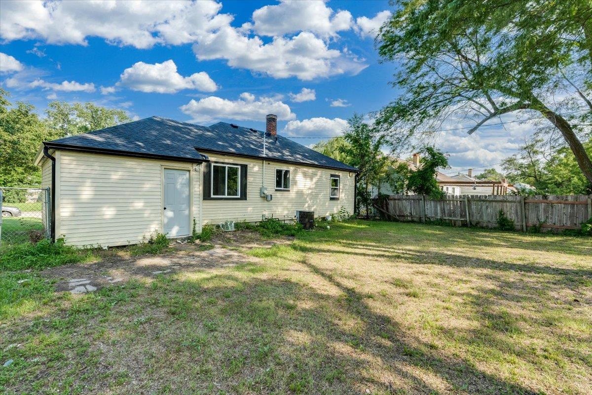 1727 N Northeast Parkway Property Photo 26