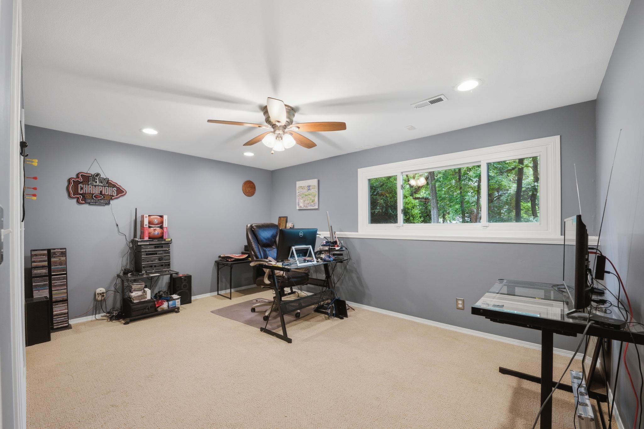 1362 N Hickory Creek Property Photo 28