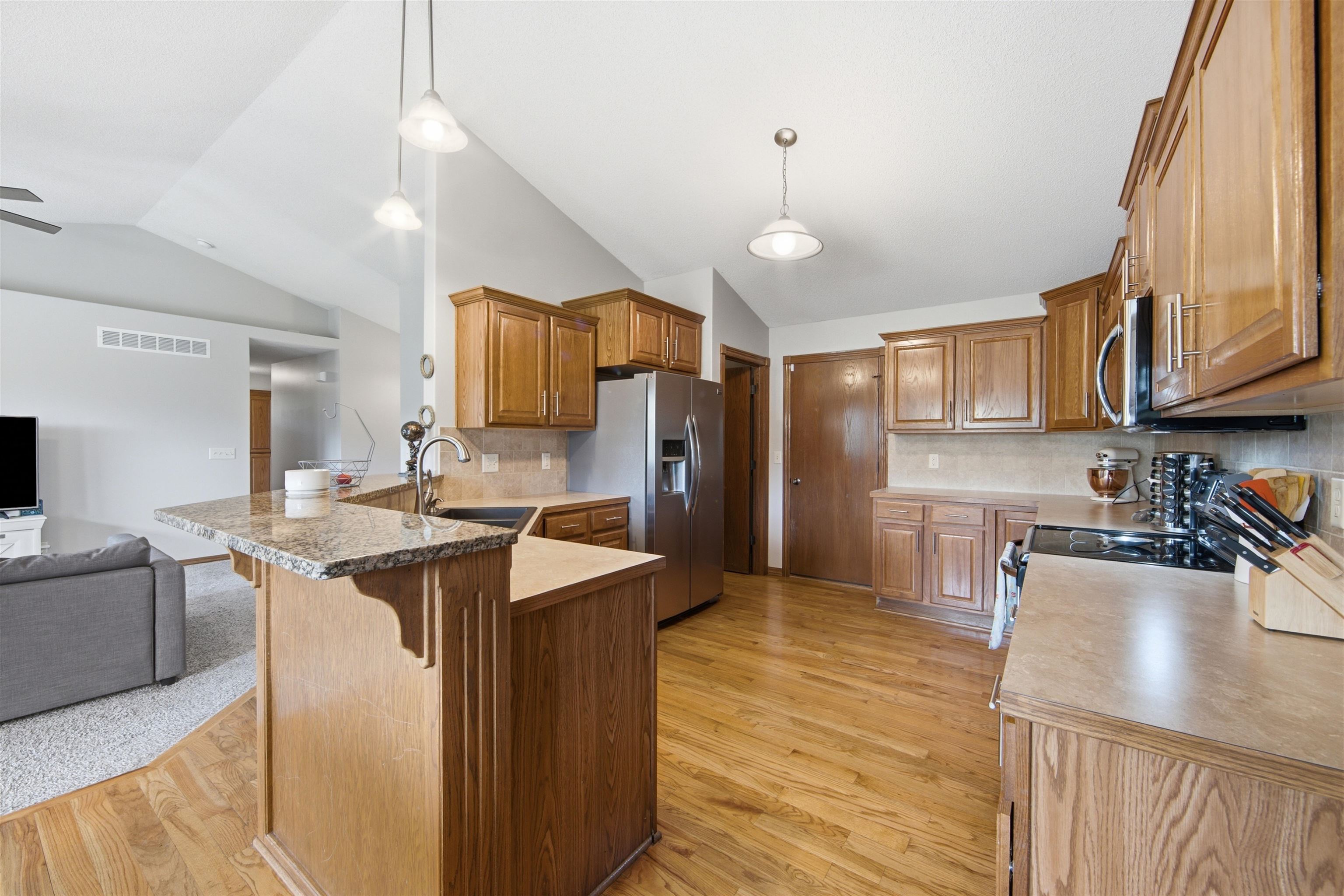13302 E Laguna Property Photo 9