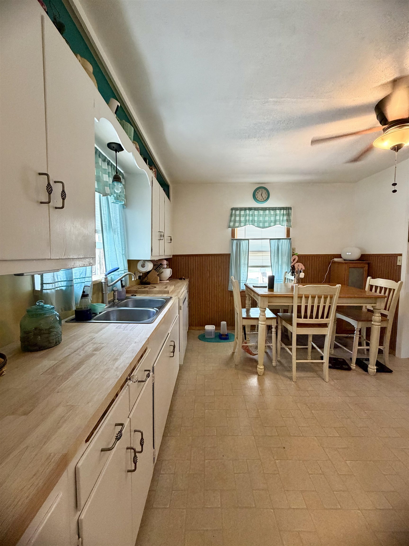 1510 N Main St. Property Photo 7