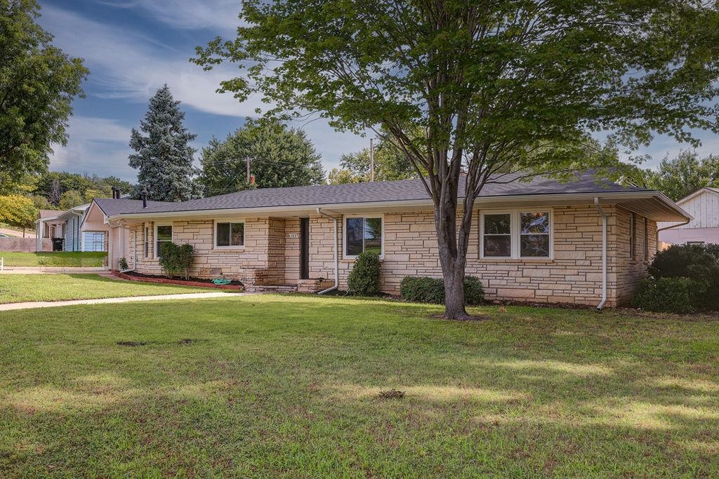 102 Highland Dr Property Photo 35