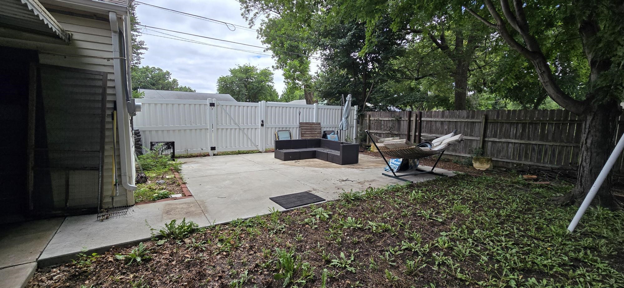 525 Santa Fe St Property Photo 17