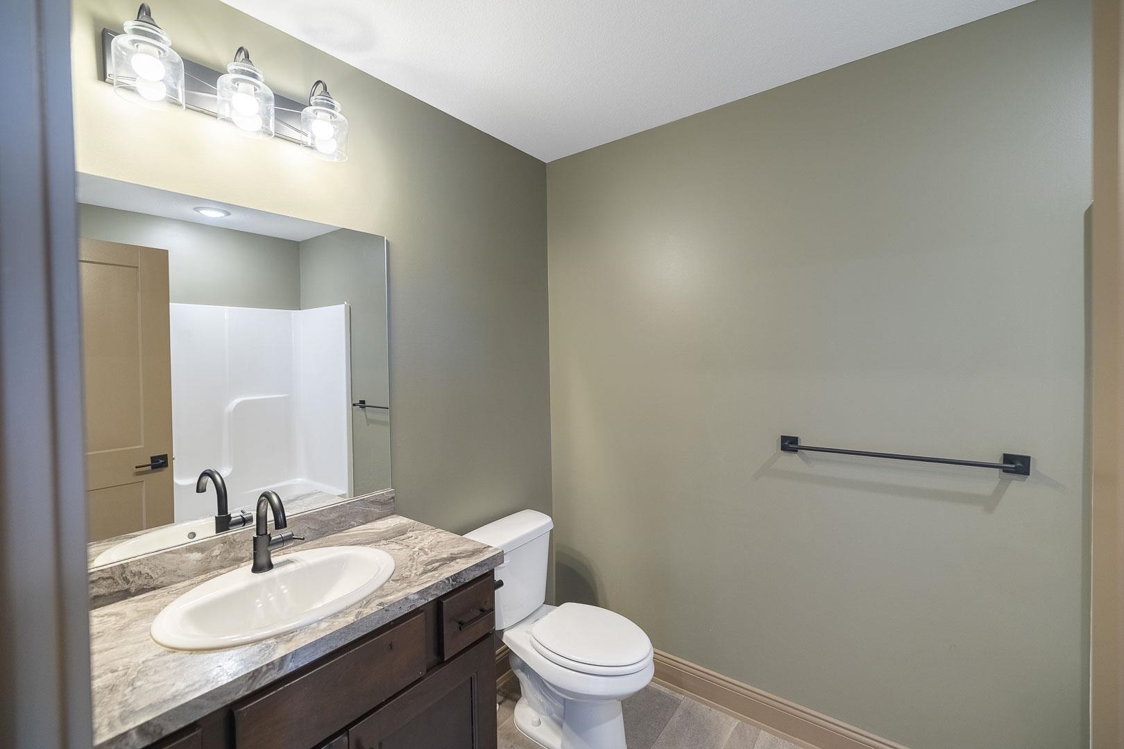 243 Thurston Property Photo 16