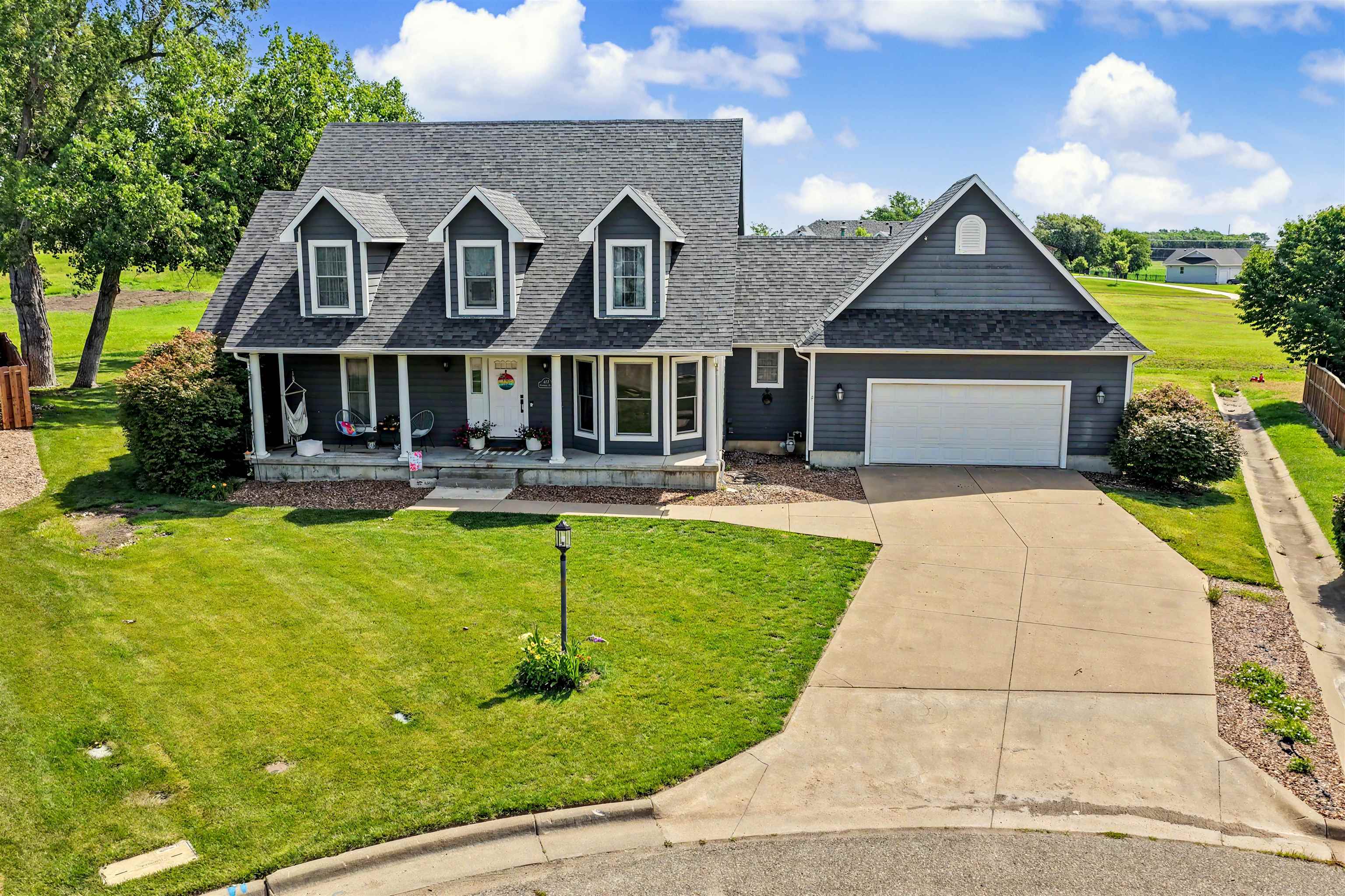 417 Coreyview Place Property Photo 1