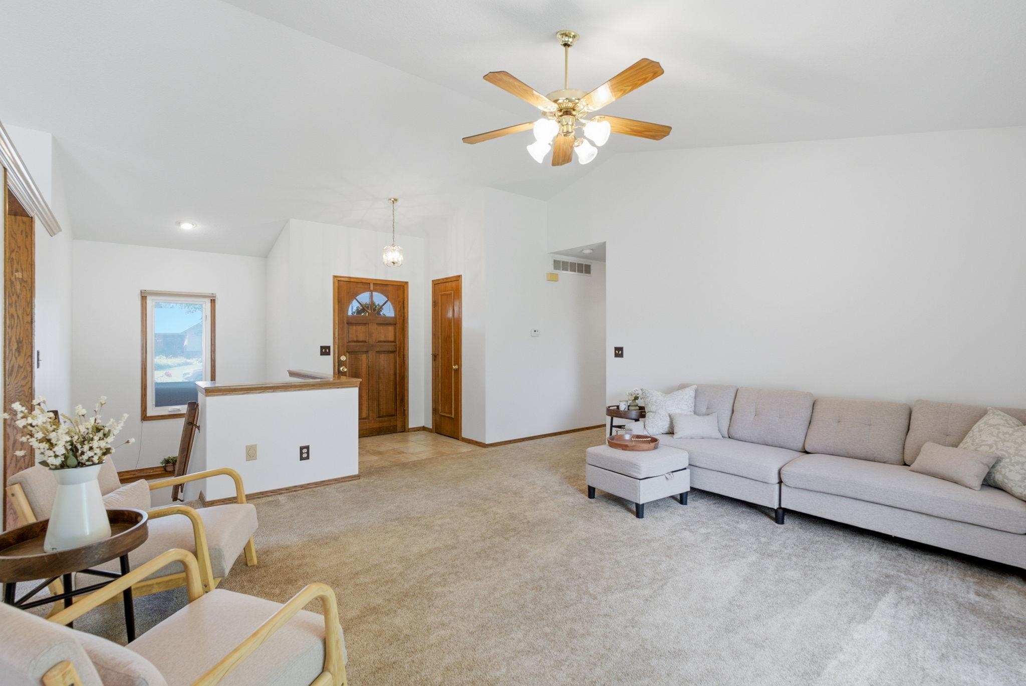 7762 W Harvest Property Photo 6