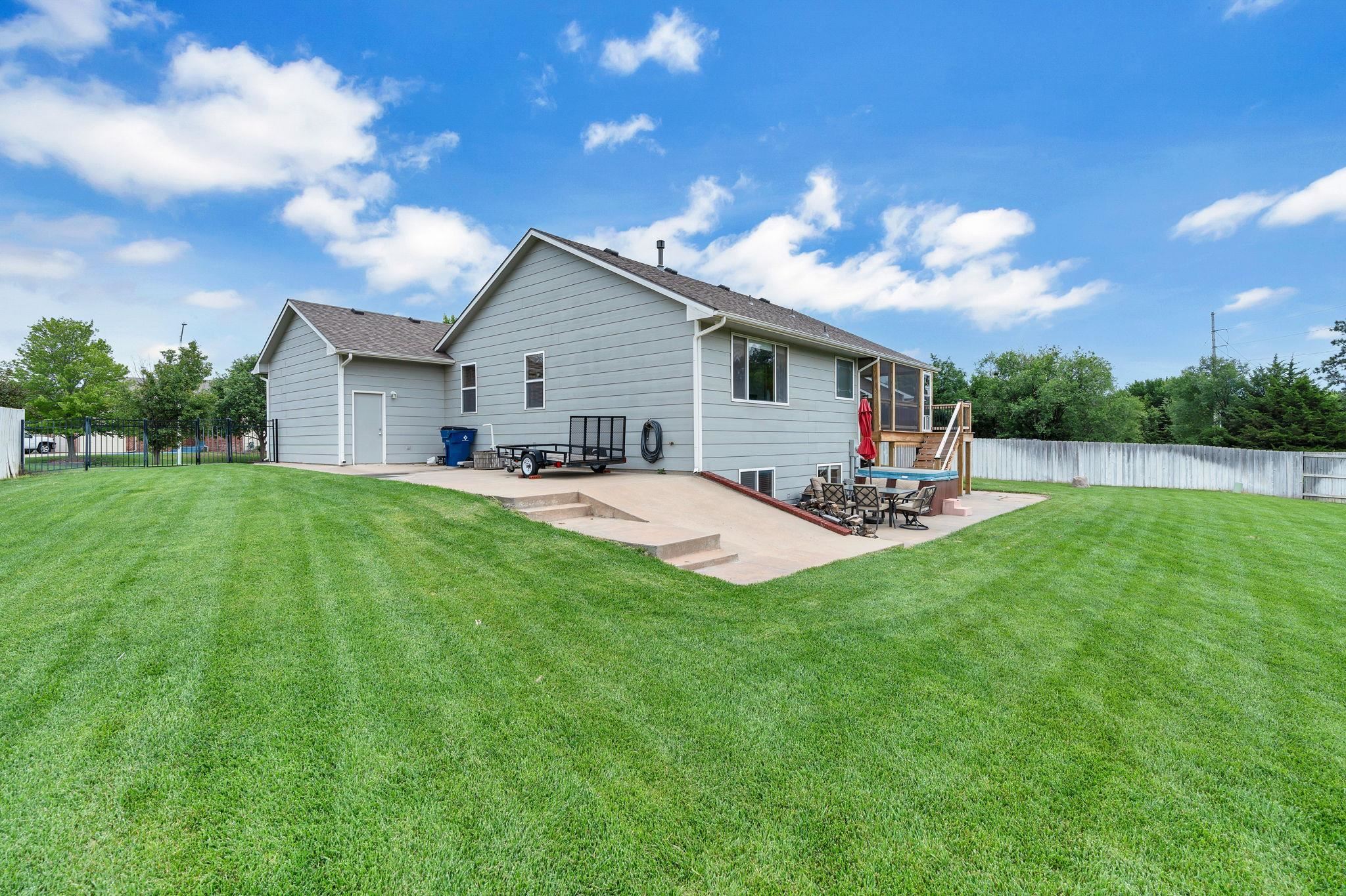 1509 S Shiloh Ct. Property Photo 30