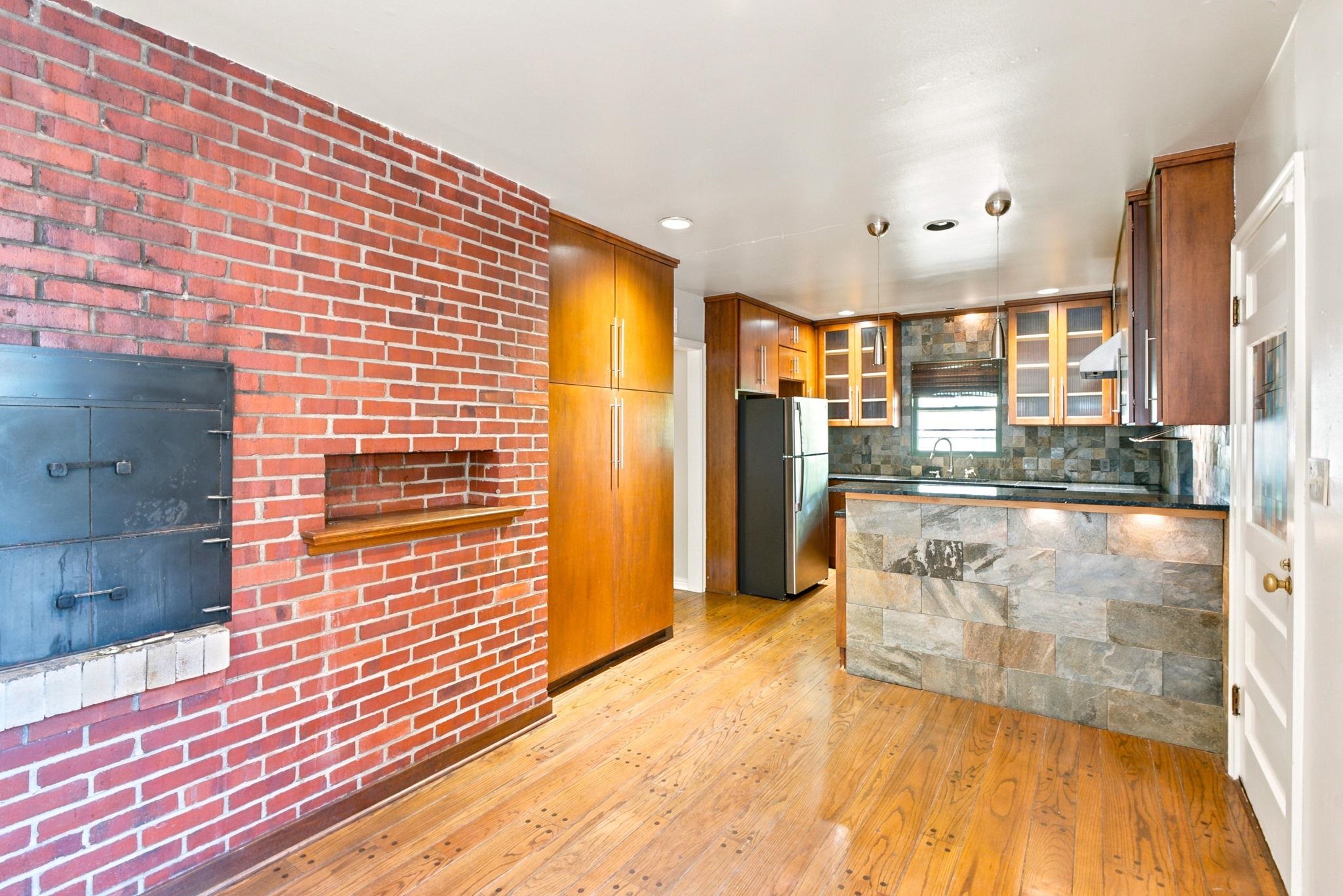 64 S Stratford Rd. Property Photo 10