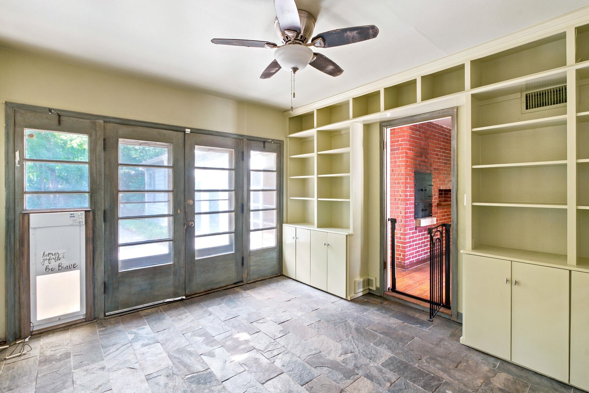 64 S Stratford Rd. Property Photo 15