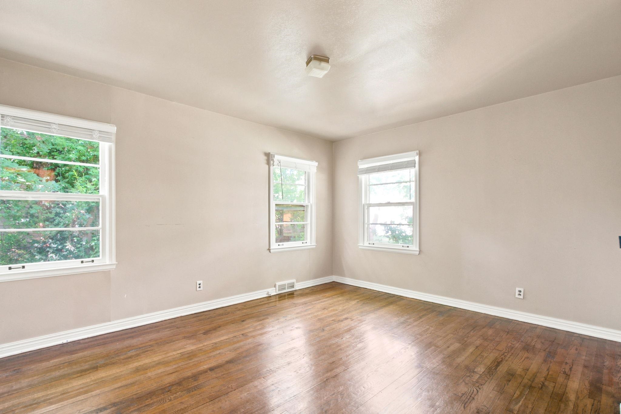 64 S Stratford Rd. Property Photo 19