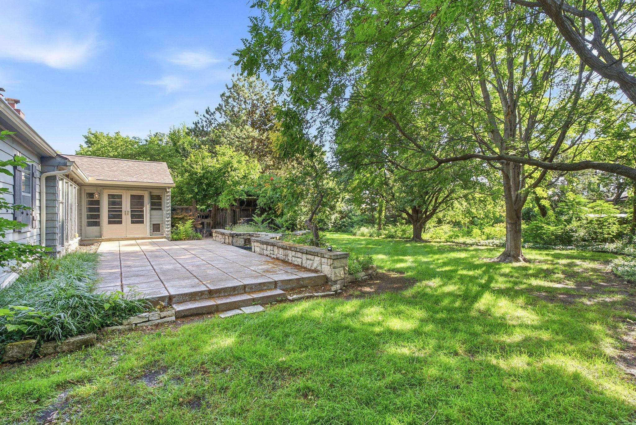 64 S Stratford Rd. Property Photo 27