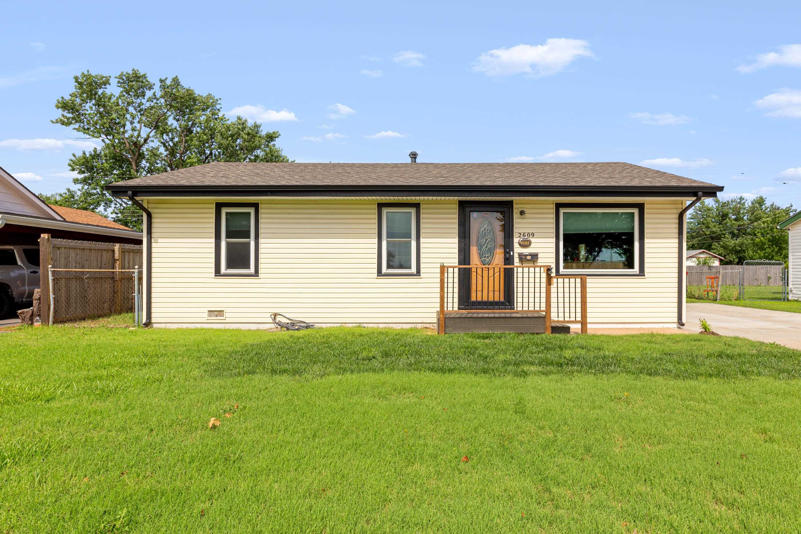 2609 S Elizabeth Ave Property Photo 1