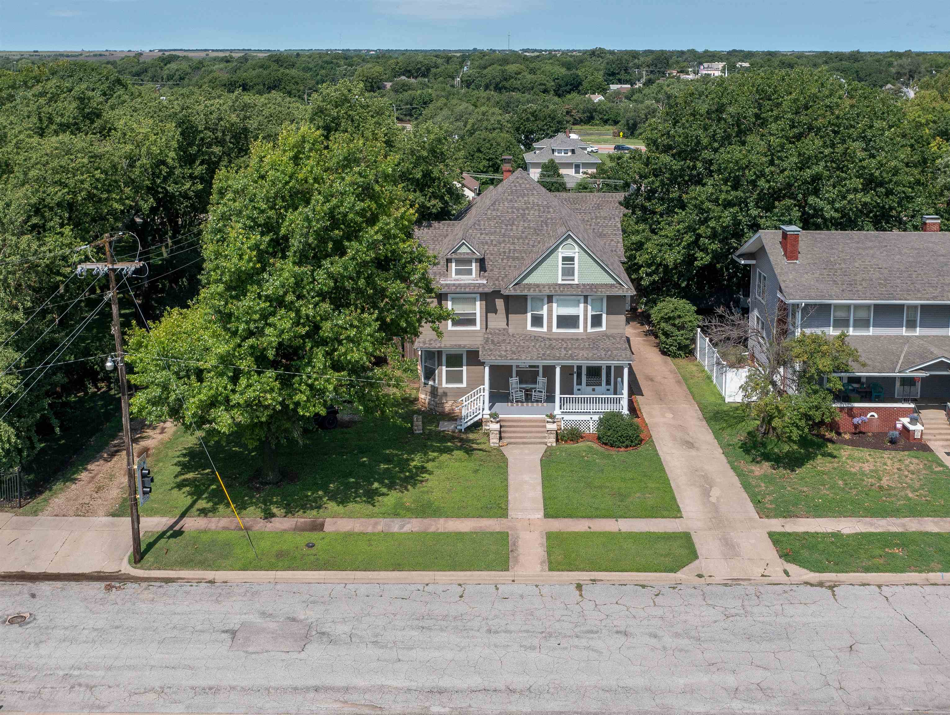 116 N F Property Photo 2