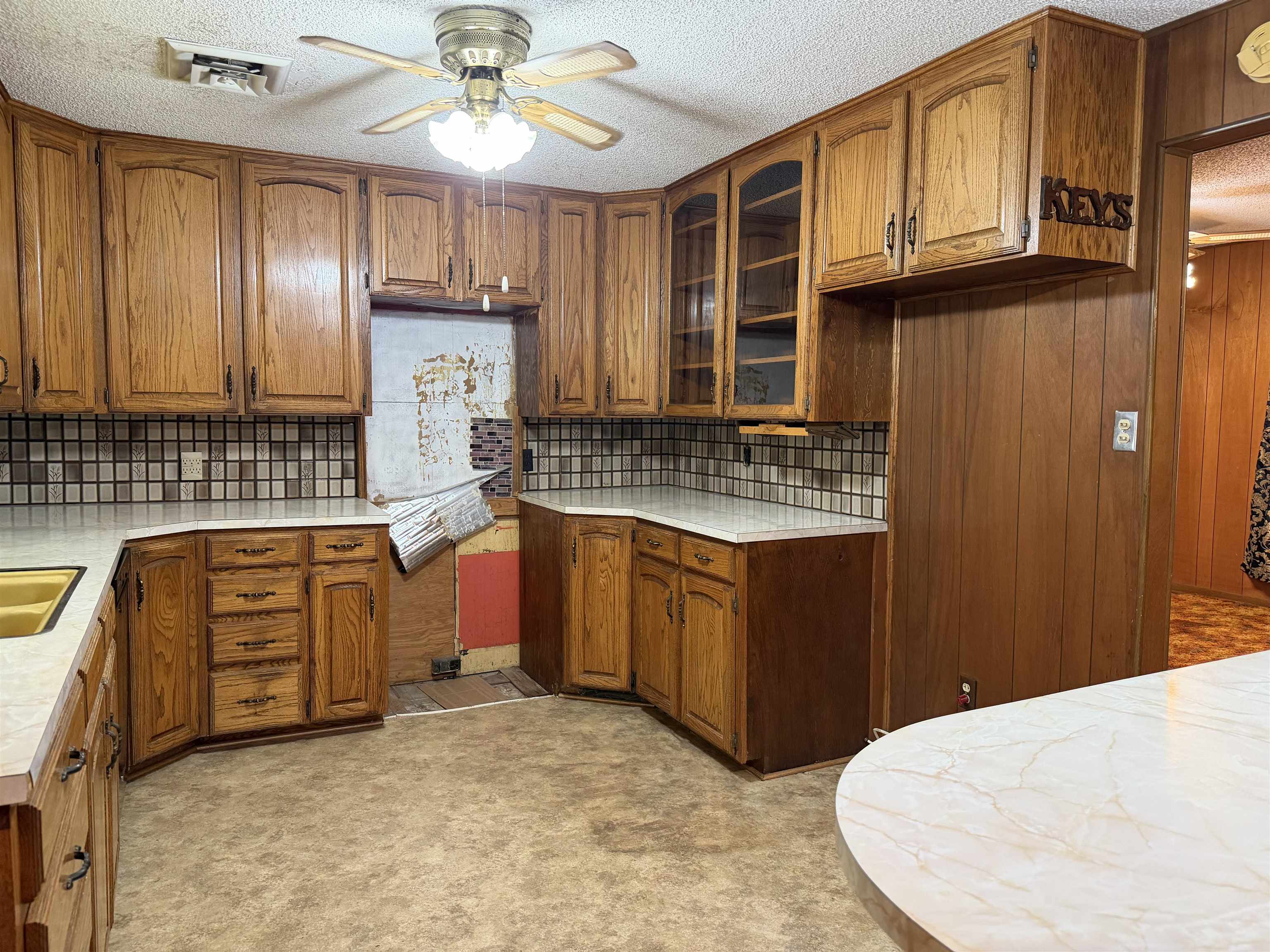 410 E Ohio Property Photo 11