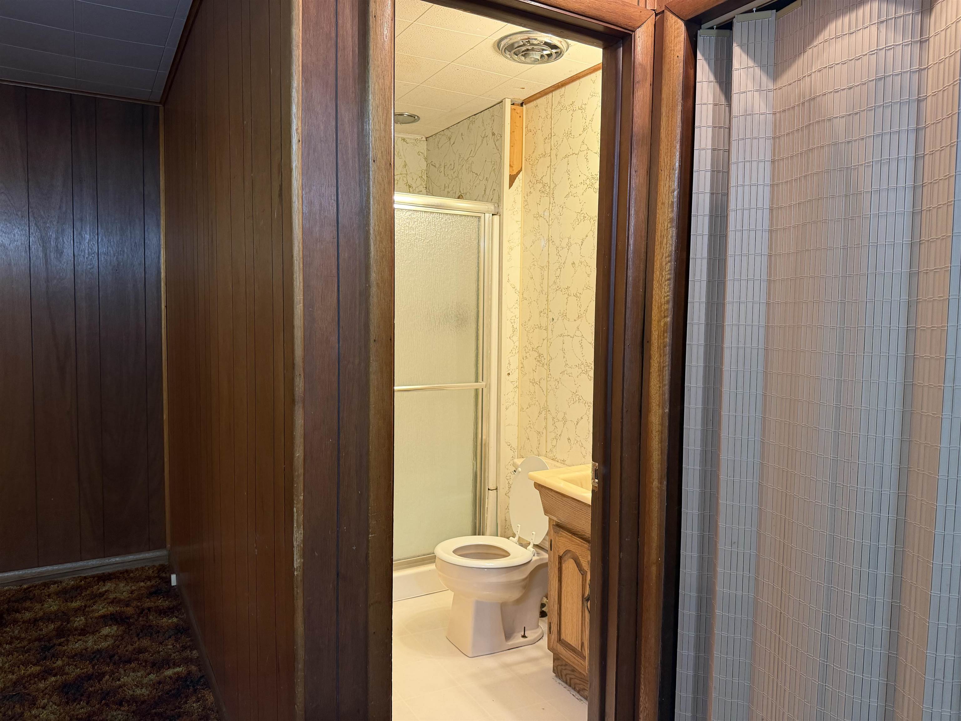 410 E Ohio Property Photo 15