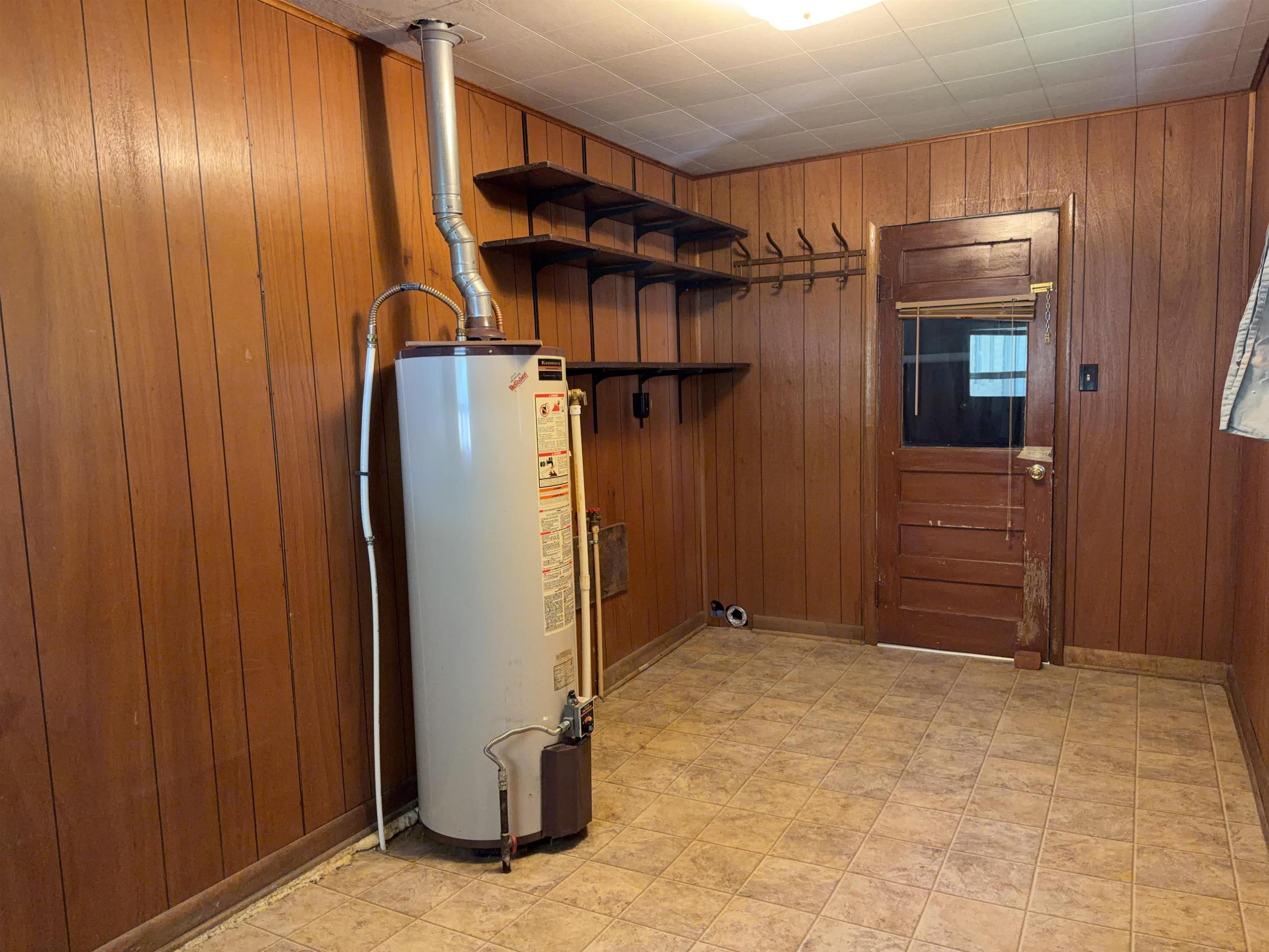 410 E Ohio Property Photo 18