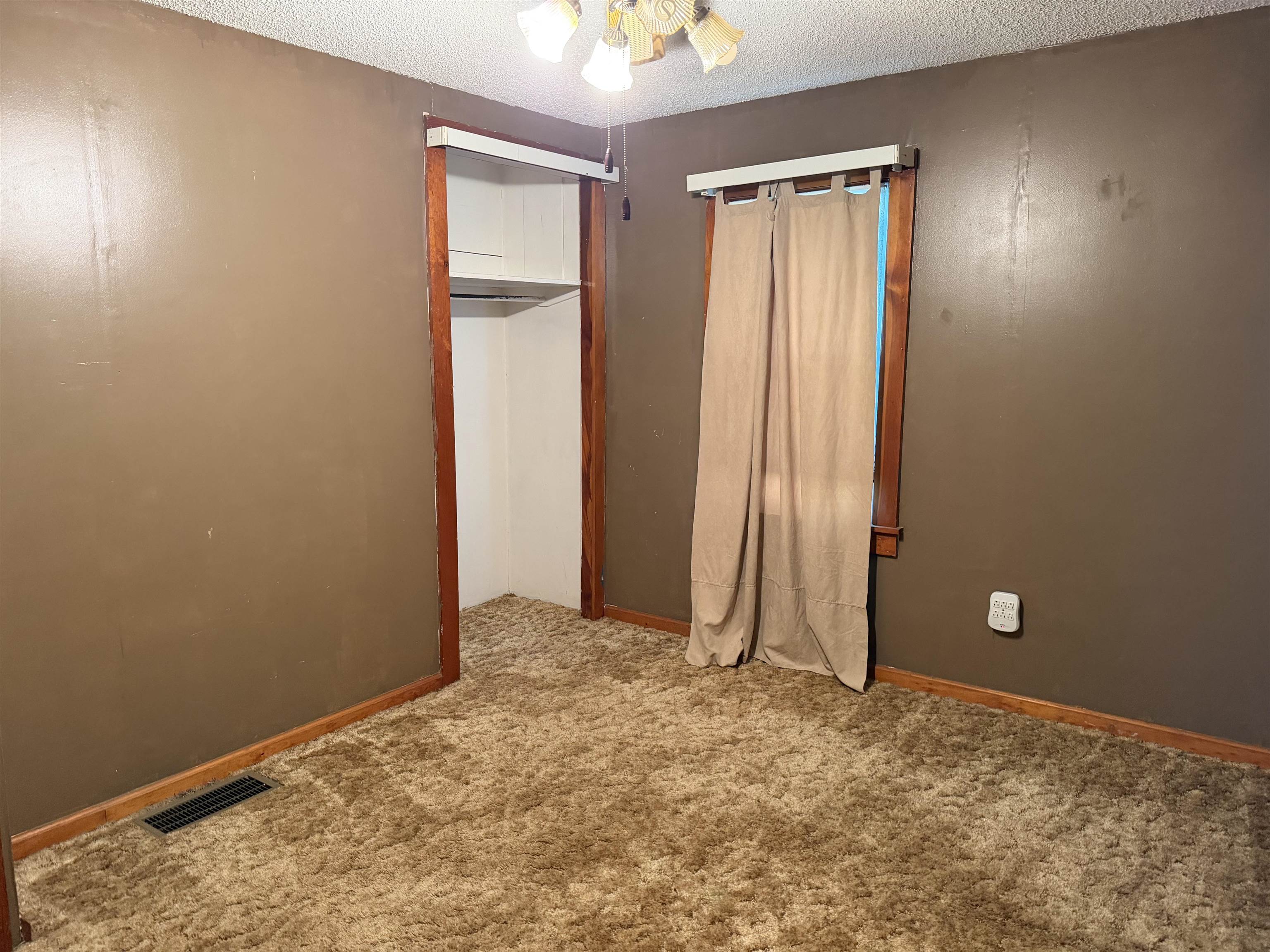 410 E Ohio Property Photo 20