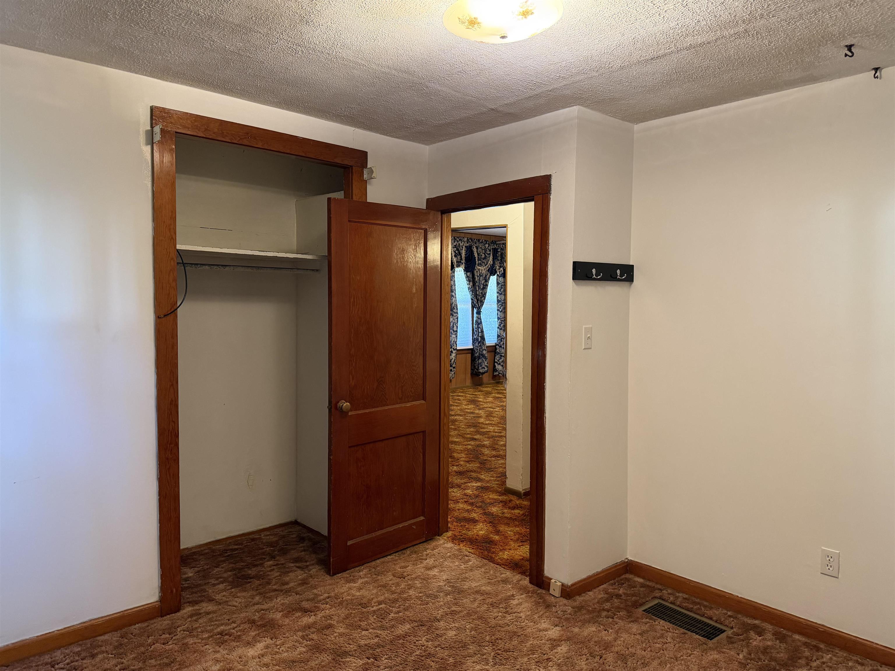 410 E Ohio Property Photo 23
