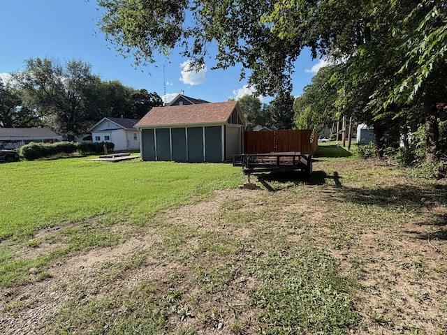 926 E 7th Property Photo 10
