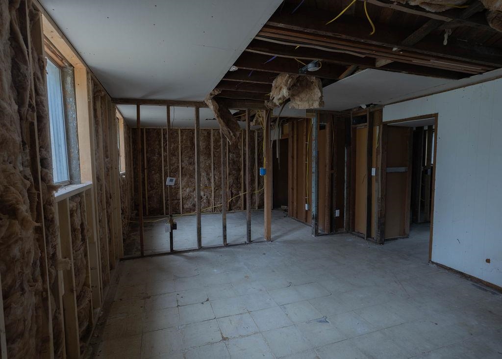 415 College Property Photo 20