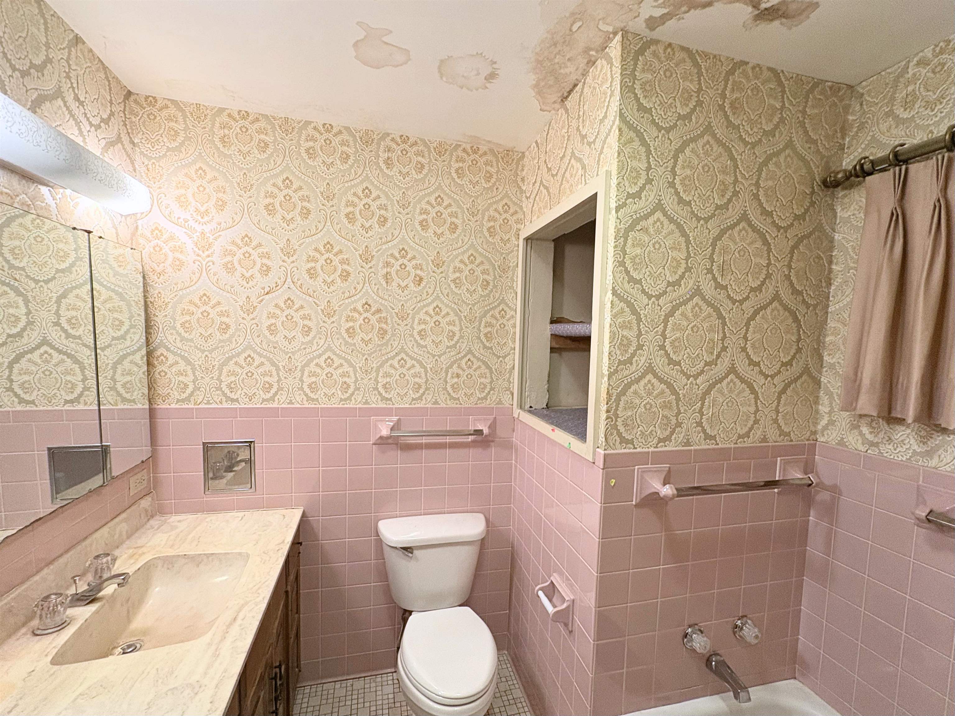 1326 S C St Property Photo 8