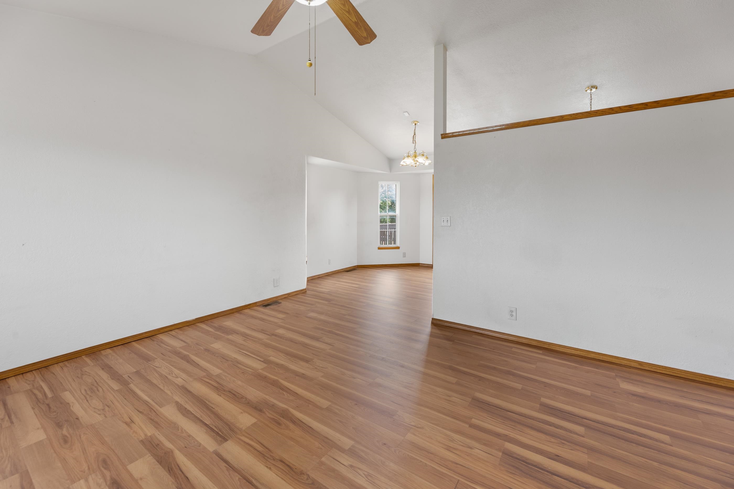 2741 N Battin Ct. Property Photo 5