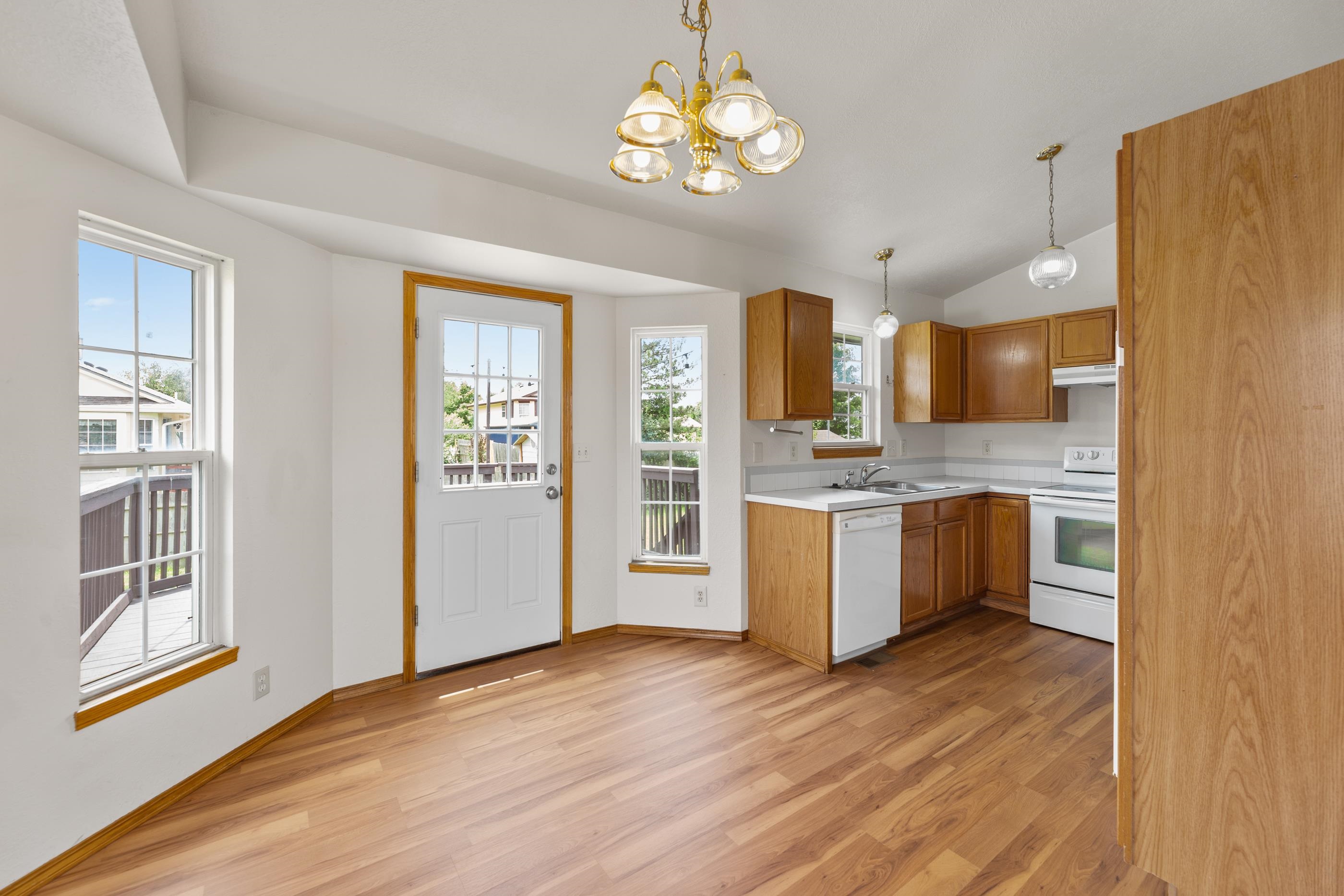 2741 N Battin Ct. Property Photo 7
