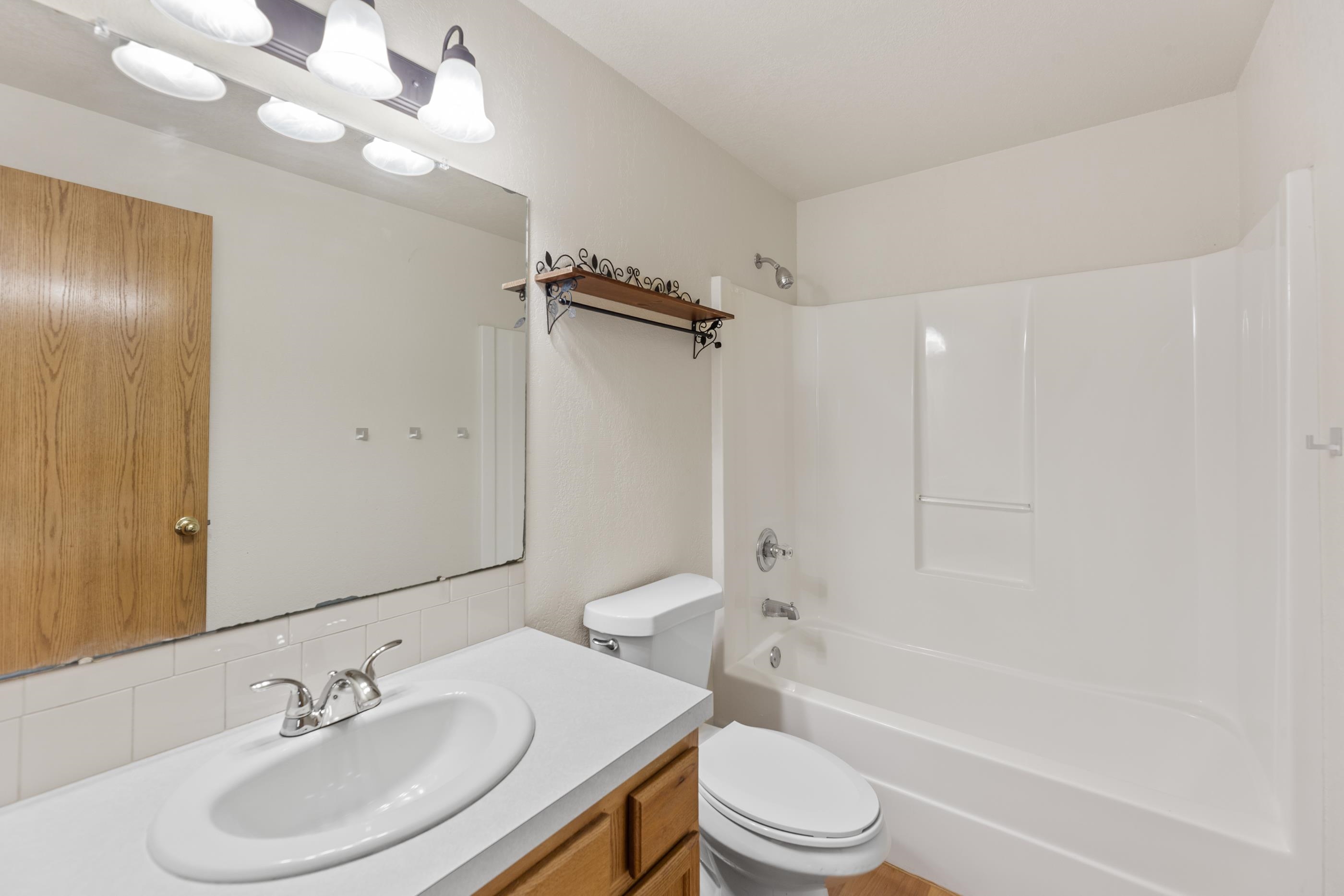 2741 N Battin Ct. Property Photo 21
