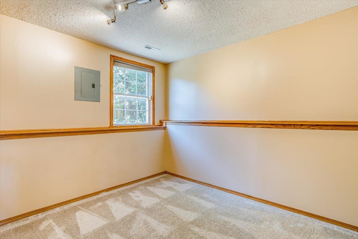 2421 S Cypress Property Photo 25