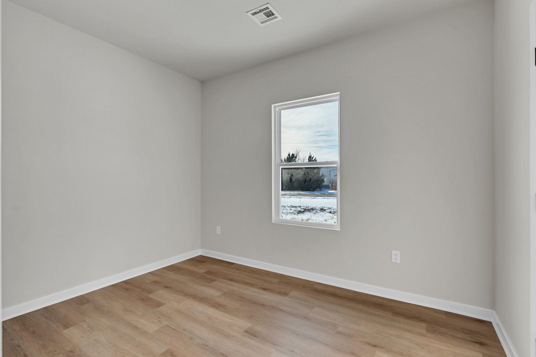 2108-2110 E Plaza Court Property Photo 26
