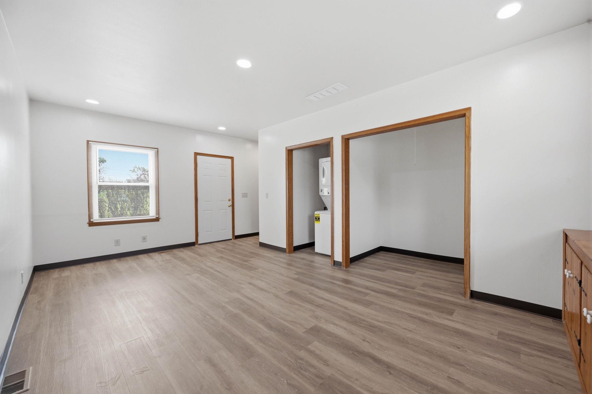 2918 N Vassar Property Photo 18