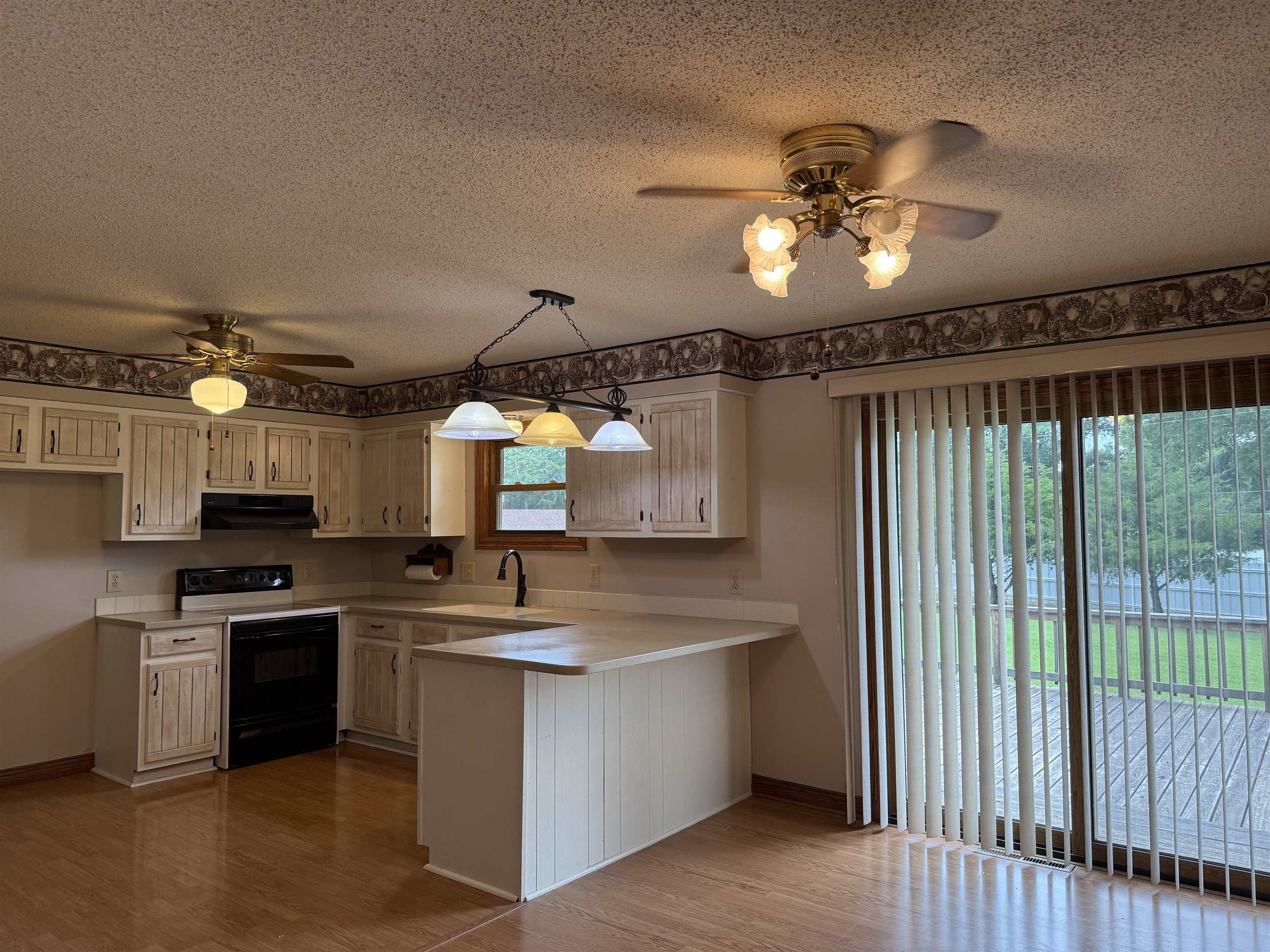 4962 294th Property Photo 4