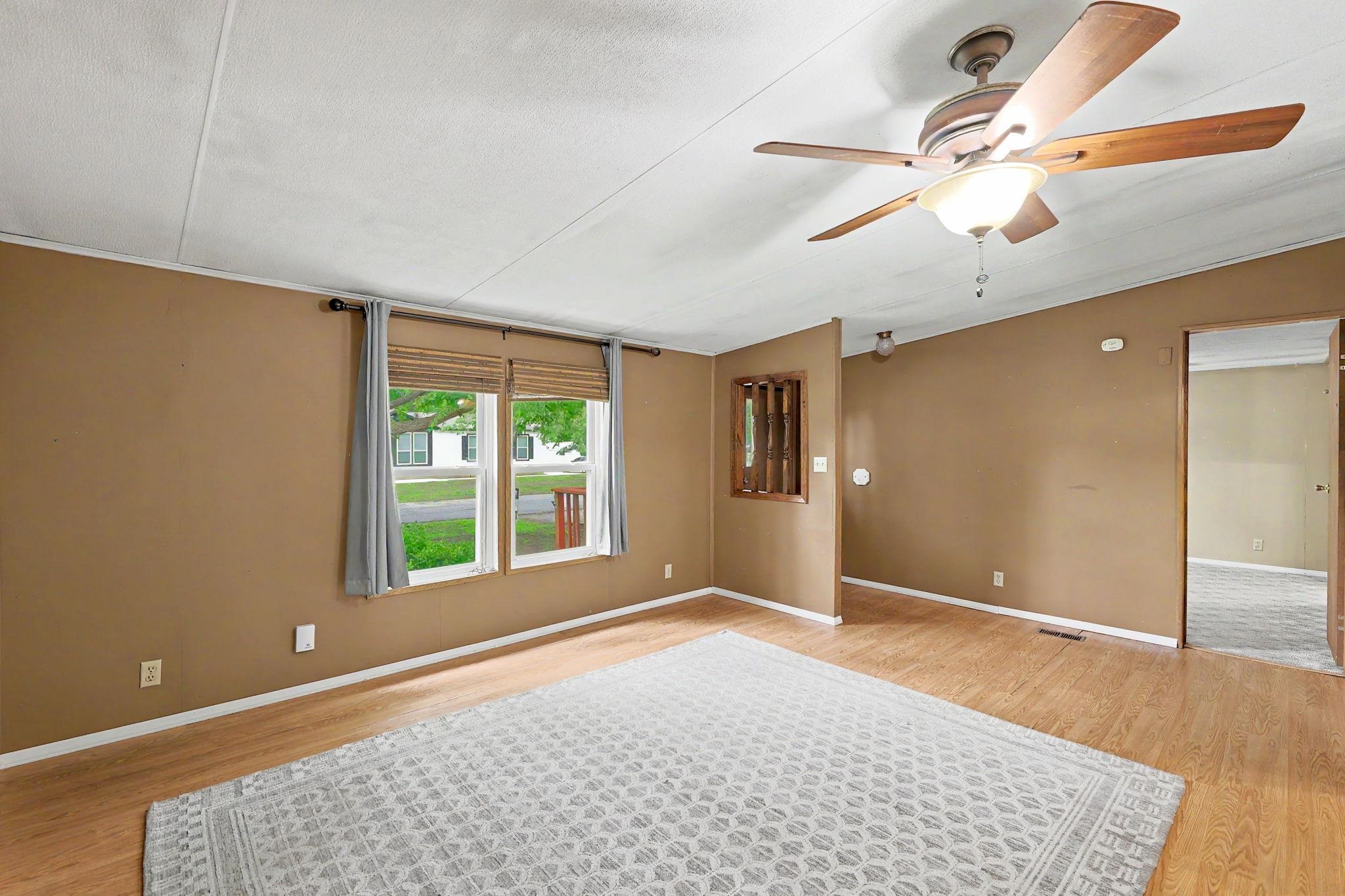 325 S Wichita Property Photo 12