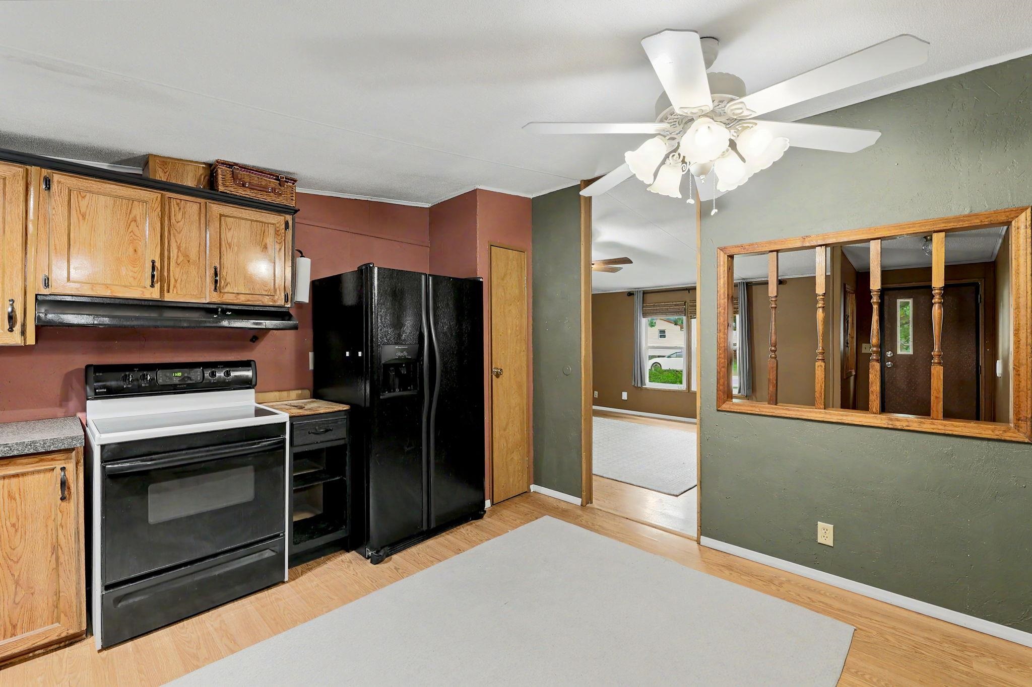 325 S Wichita Property Photo 16